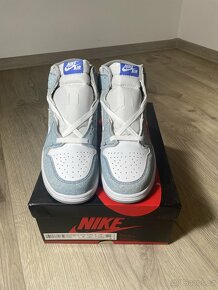 Nike Air Jordan 1 HYPER ROYAL - 3