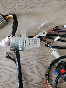 KTM EXC - elektrika,konektory piny zásuvky 2T 4T - 3