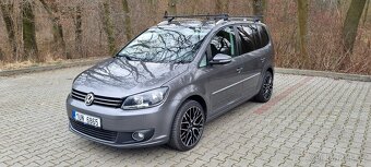 Volkswagen Touran Highline 1.6 tdi - 3