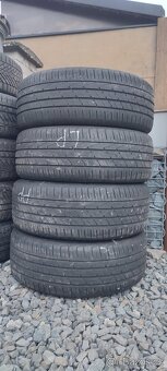 19" Hyundai Tuscon 235/50 R19 TPMS - 3