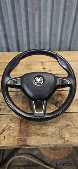 Octavia 3, superb 3, volant, airbag řidiče - 3