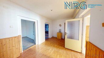 Prodej bytu, 4+1, 102m2, Zahrada 370m2 - 3