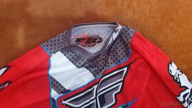 dres FLY - 3