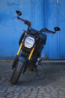 Honda MSX 125 GROM černá - 3