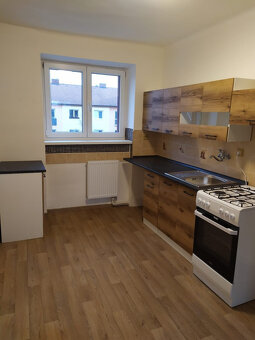 Prodej bytu 2+1 65 m² Kyjov, Nerudova - 3