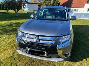 Mitsubishi Outlander - 3