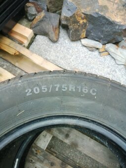 Pneu 205 /75R 16C - 3