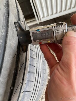 Pneu Continental 255/55R18 109V XL - 3