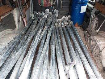 Prodám stavební stojky nové i použité 170 cm až 3,2m-180-3.4 - 3
