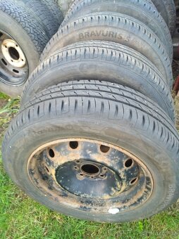 Barum Bravuris 5 185/65/15 4x108 - 3