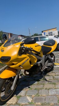 Suzuki SV650s - 3