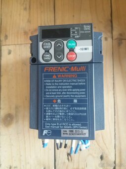 Frekvenční měnič Fuji Electric FRENIC-Multi FRNO 2E1S-2J - 3