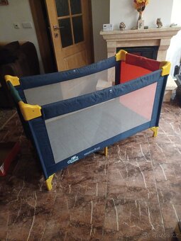 Skládací postýlka - 3