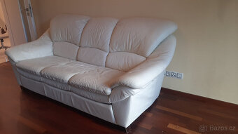 Kožená rozkládací sedačka - 3