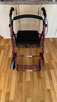 ROSE - čtyřkolové chodítko se stupačkou - 3