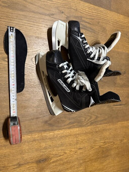 Bauer Supreme brusle dětské velikost 36 / stélka 230mm - 3