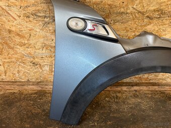 PRAVÝ PŘEDNÍ BLATNÍK MINI COOPER S R56 DARK SILVER METALLIC - 3