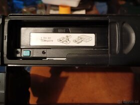 BMW e91 CD měnič včetně kabelu a držáku - 3