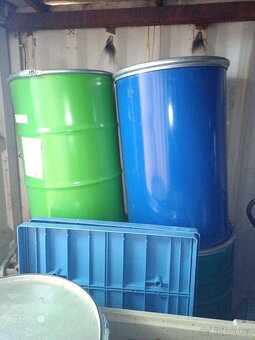 Plechové sudy 200l. - 3