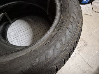 141. Letní pneumatiky GoodYear 205/60/16 - 3