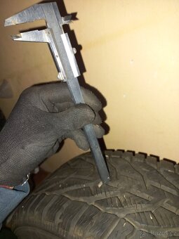 185/55 R15 - 3