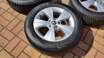 Zimní sada ŠKODA Octavia 4 5x112 R16 pneu 205/60/16 zánovní - 3