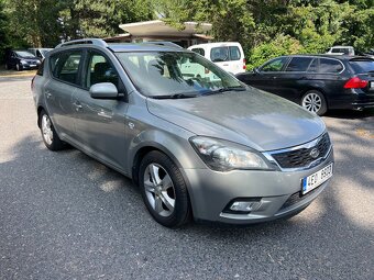 Kia ceed combi 1,4 BA+ LPG ,77 kw, rv 2011 - 3