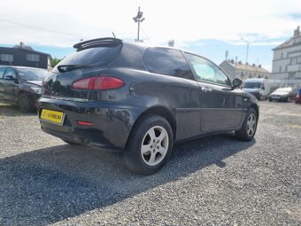 Alfa Romeo 147 1.6 88kw klima - 3