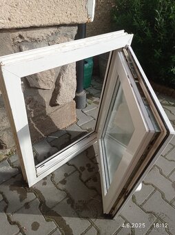 Prodám okno 75x62 cm použité - 3
