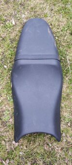 Sedlo na Hondu VTR 1000f - 3