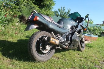 Kawasaki GPZ 1000 RX - 3
