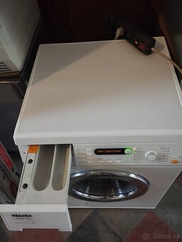 Kvalitní pračka Miele - 3