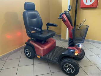Invalidní elektrický skútr - 3