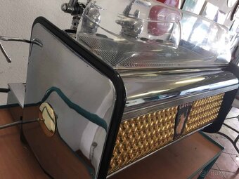 Gaggia America ruční pákový stroj 2 skupiny 1958 - 3