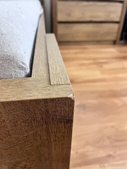 Postel + matrace - 140x200 cm - 3