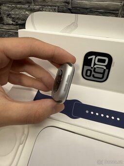 Apple Watch 10 42mm Stříbrný s denimovým řemínkem, DPH - 3