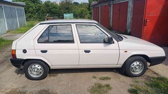 Škoda Favorit 135 lux, r.v. 1990, 26566 km - 3