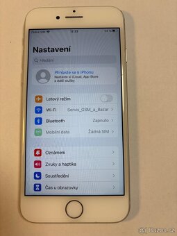 Apple iPhone 8 128gb kondice baterie 100% s kabelem  Cena 19 - 3