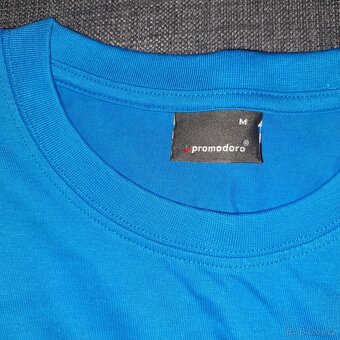 Oblečení dámský - 3