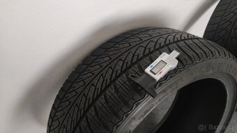 Zimní pneu 225/40 R18 XL - Goodyear Ultragrip 8 - 2 kusy - 3