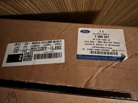 Ford Transit Courier lampa zadní - 3