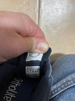 Tenisky adidas 35 1/2 - 3