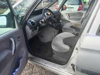Citroen Xsara Picasso 2010 - 3