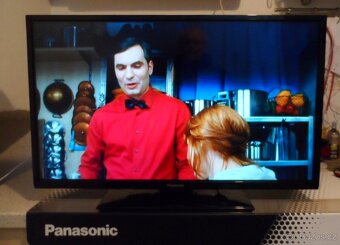 Panasonic TX32 AW304 - 3
