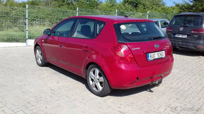 Kia Ceed 1,6 CRDi Původ ČR 1.majitel - 3