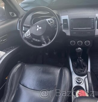 Prodám díly na Mitsubishi Outlander 2,2 Hdi 115 kw - 3