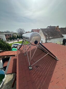 Prodej solárního kolektoru k ohřevu vody. - 3