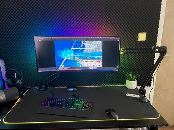 Hení Ultrawide Monitor Iiyama G-Master 32 180hz - 3