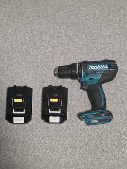 funkční makita - skoro nový set Aku vrtačky+rádio zachovalé - 3