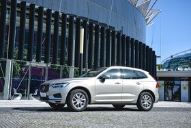 Volvo XC60 D4 Momentum Aut 1 MAJiTEL NAVI KŮŽE KAMERA - 3